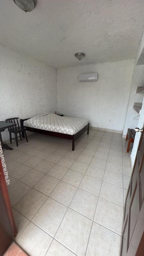 Las Palmas Hotel Corozal Exterior photo