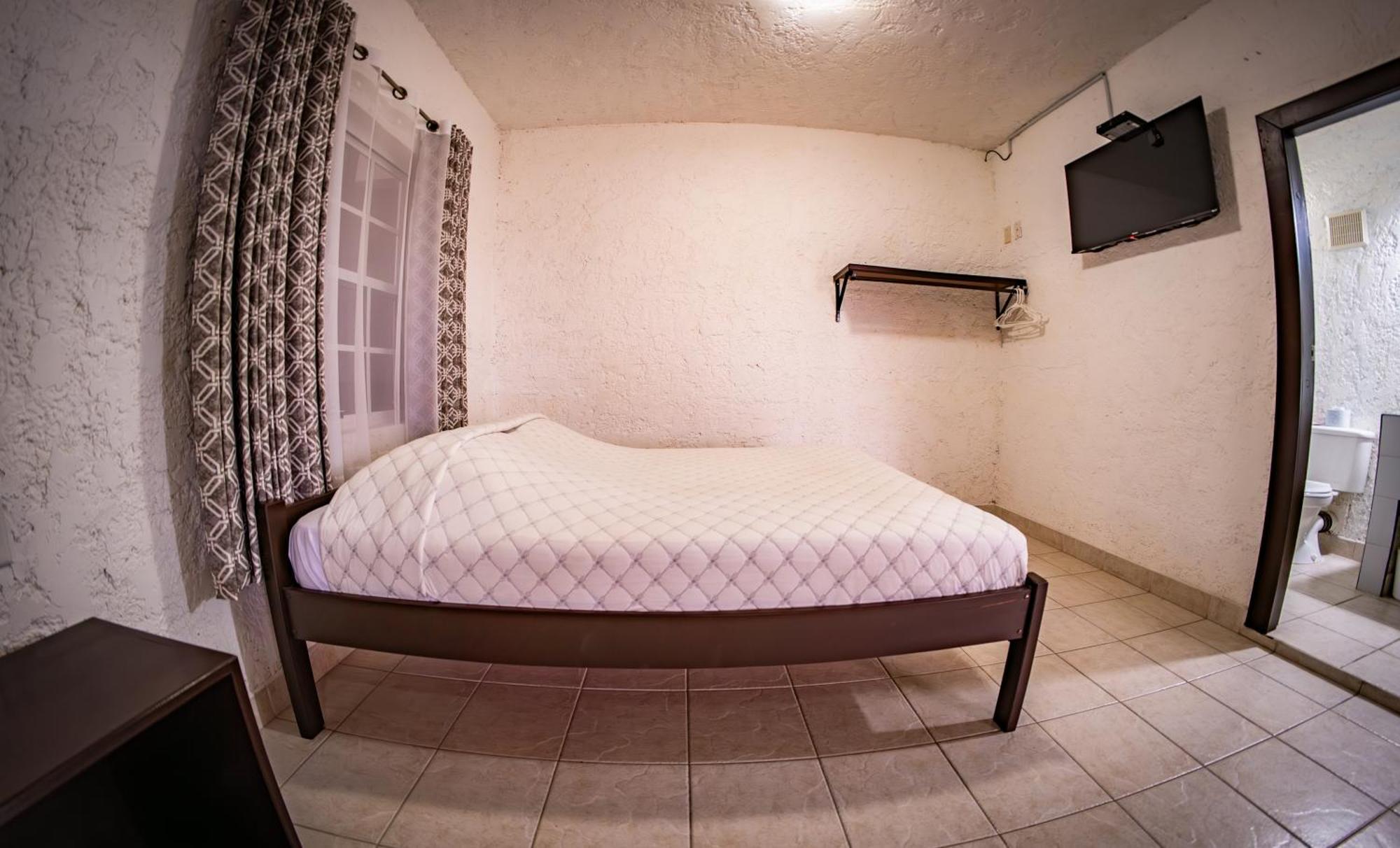 Las Palmas Hotel Corozal Exterior photo