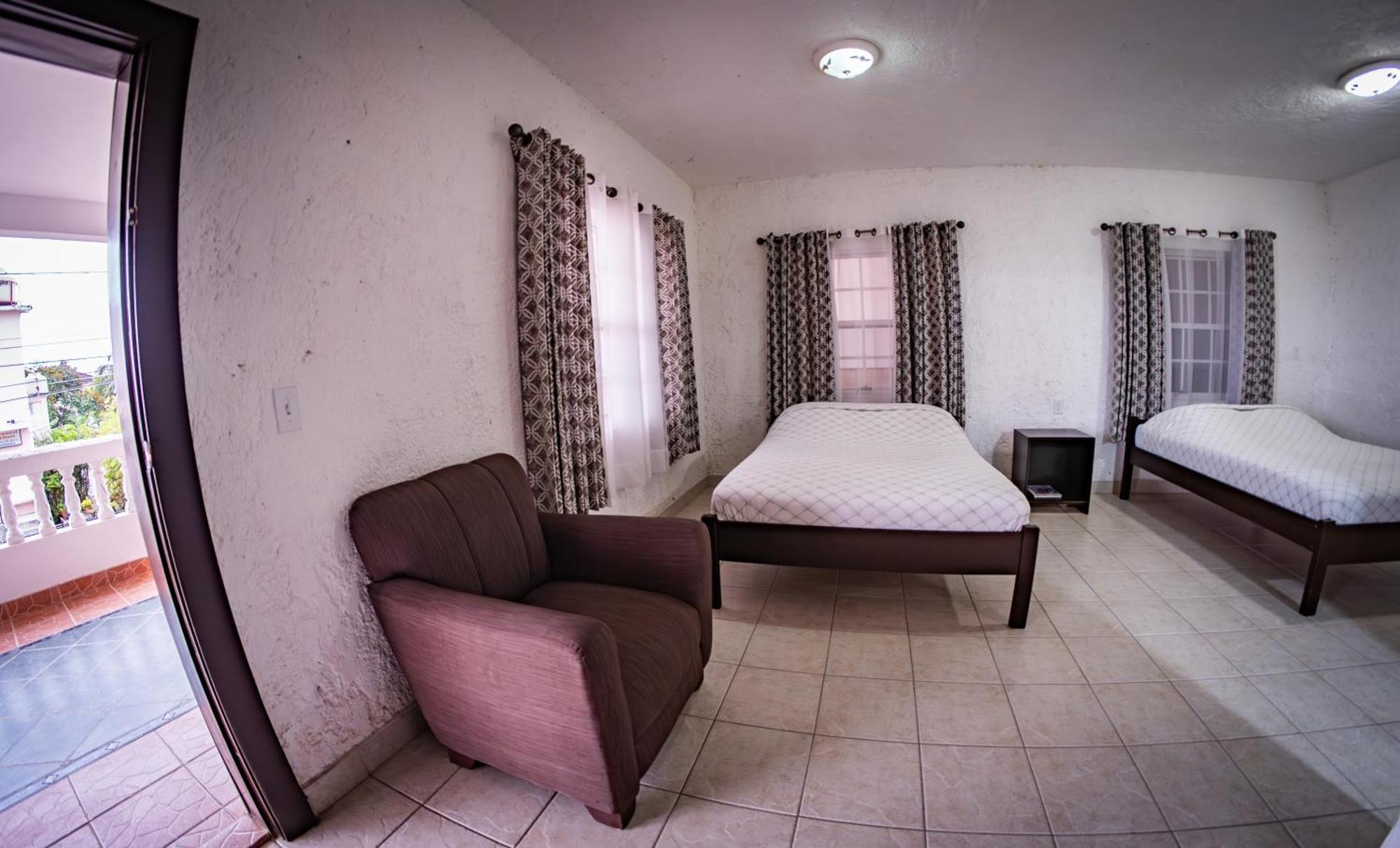 Las Palmas Hotel Corozal Exterior photo